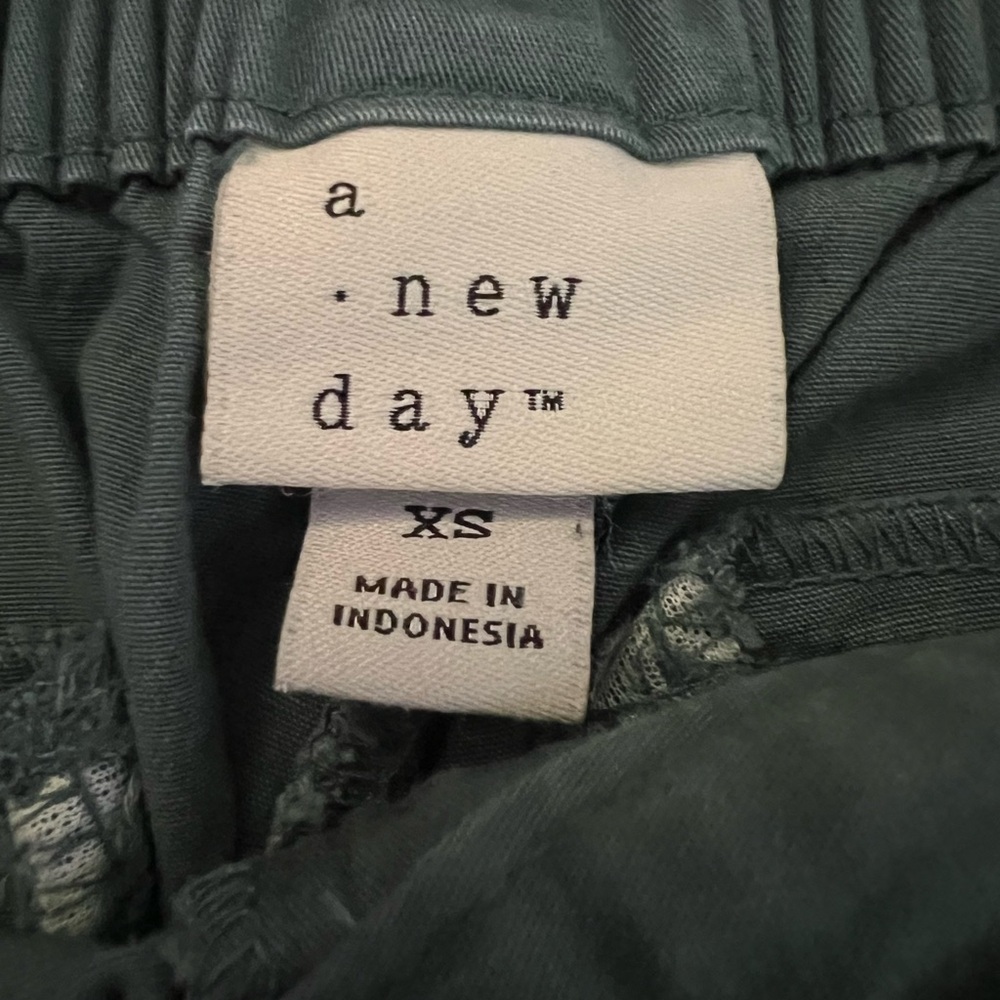 Women's Dark Green Ankle Chinos Casual Pants A New Day XS - Picture 4 of 5